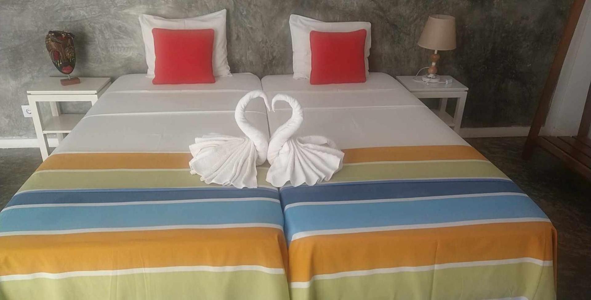 Hotel Kriola Сан-Томе Екстер'єр фото